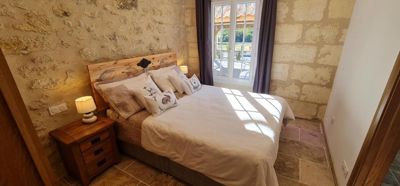 Dom Peyreton Prestige Cottages Set In A Charming Wine Property Villegouge Buitenkant foto