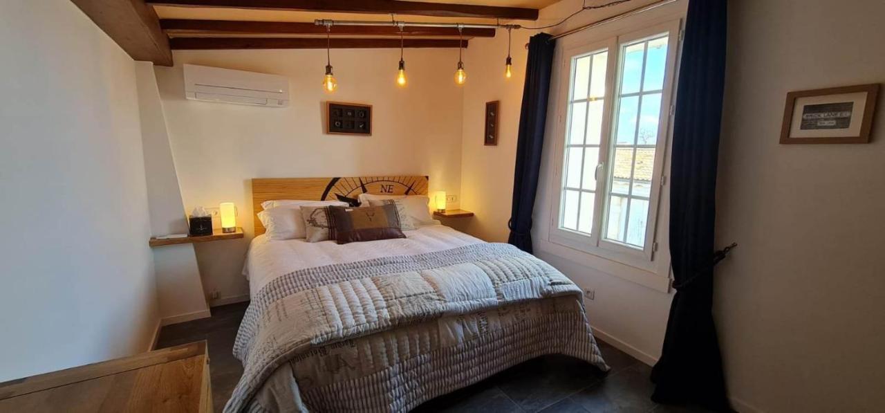 Dom Peyreton Prestige Cottages Set In A Charming Wine Property Villegouge Buitenkant foto