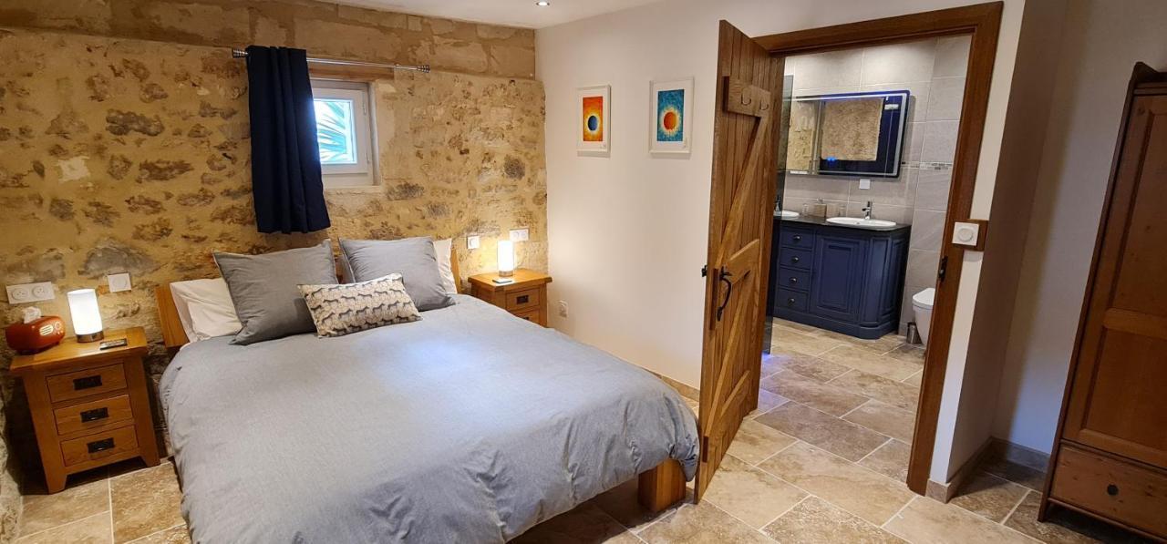 Dom Peyreton Prestige Cottages Set In A Charming Wine Property Villegouge Buitenkant foto
